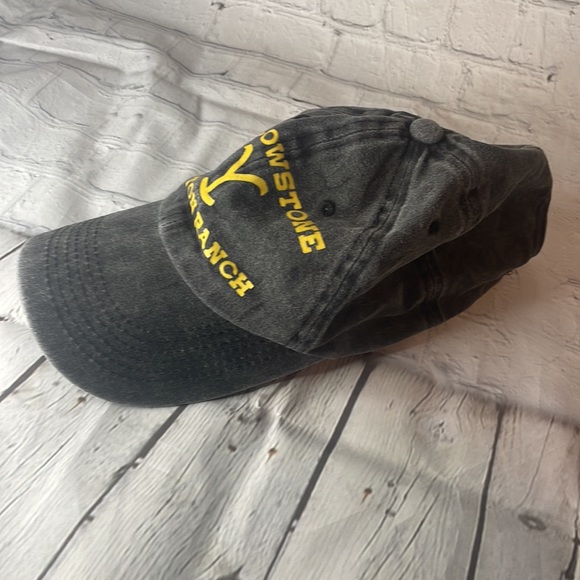 Yellowstone Dutton Ranch Hat - Picture 5 of 7